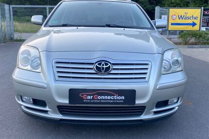Toyota Avensis 256.652 km 2.499 &euro; Dresden 01187