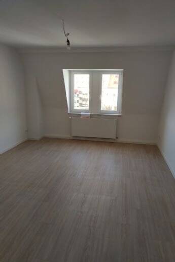 Etagenwohnung Dresden Leipziger Vorstadt - 4 Zimmer, 90 m&sup2;, 1.150&euro; | Angebot:26378816