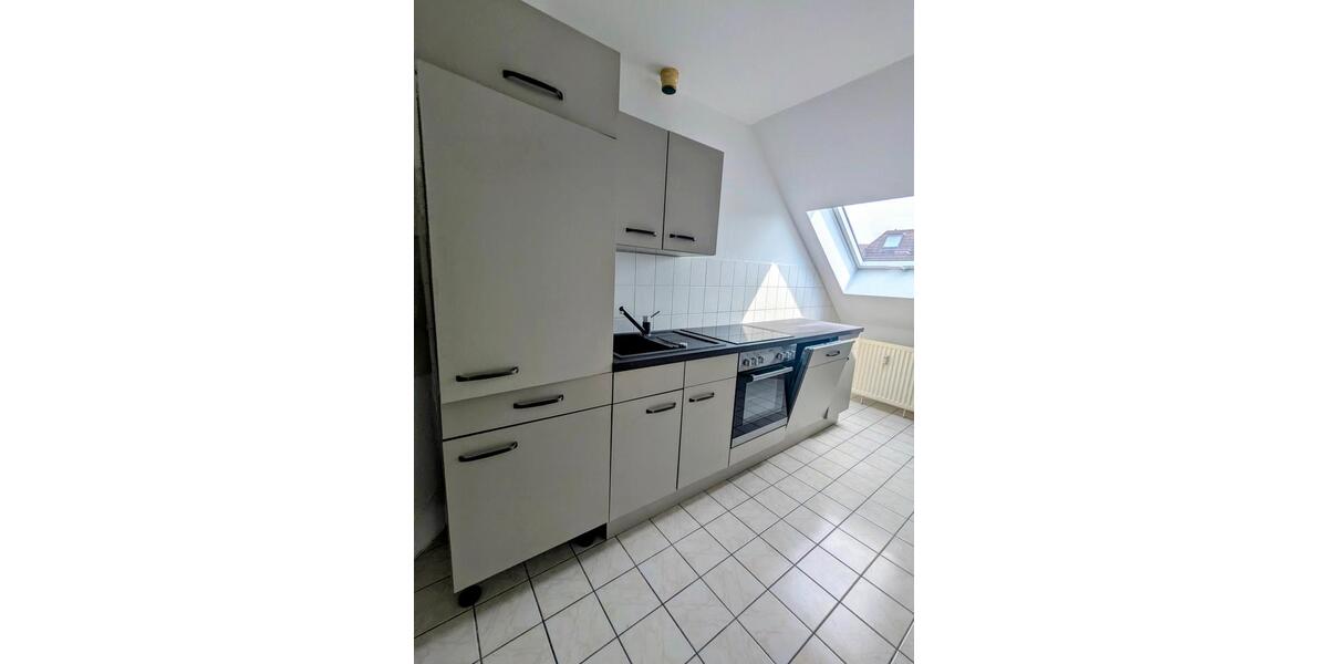 Etagenwohnung Pulsnitz - 4 Zimmer, 93 m&sup2;, 850&euro; | Angebot:26578496