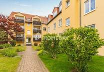 Praktische Ein- und HalbZimmer-Wohnung mit Loggia und Tiefgaragenstellplatz in BühlauWeißer Hirsch