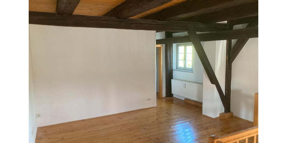 Dachgeschoßwohnung Pirna - 1 Zimmer, 51 m&sup2;, 342&euro; | Angebot:25824203
