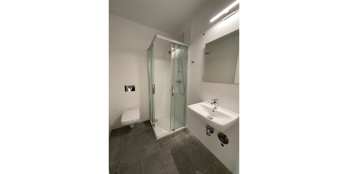 Etagenwohnung Dresden Pieschen - 4 Zimmer, 92 m&sup2;, 1.267&euro; | Angebot:26661291