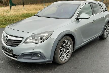 Opel Insignia 159.000 km 8.990 &euro; Dresden 01259