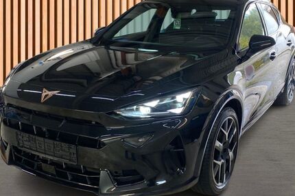 Cupra Formentor 13.063 km 38.980 € Dresden 01328