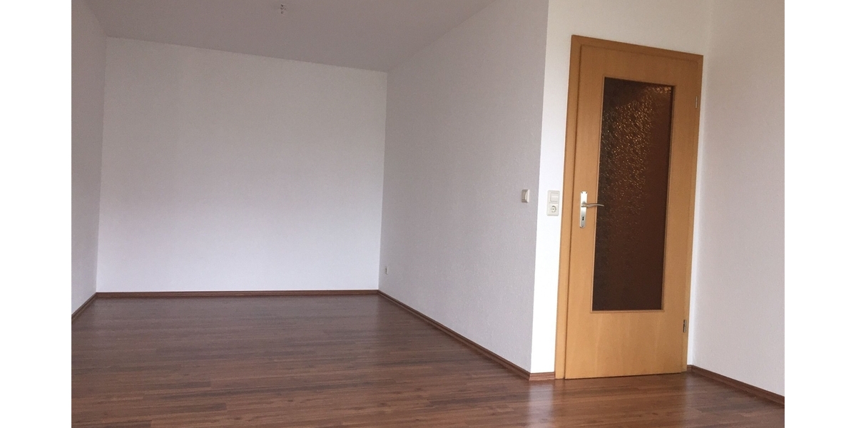 Single-Wohnung in Ullersdorf mit EBK und Balkon - Etagenwohnung Ullersdorf Ullersdorf | Angebot:25323963