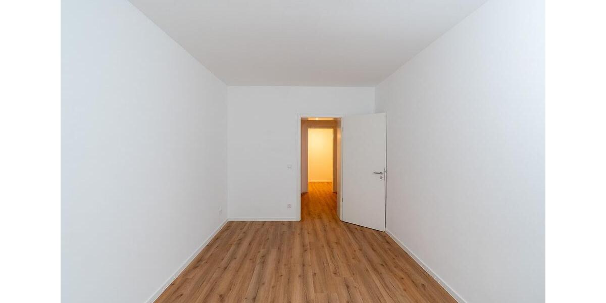 Etagenwohnung Dresden Loschwitz - 3 Zimmer, 118 m&sup2;, 1.300&euro; | Angebot:25483674