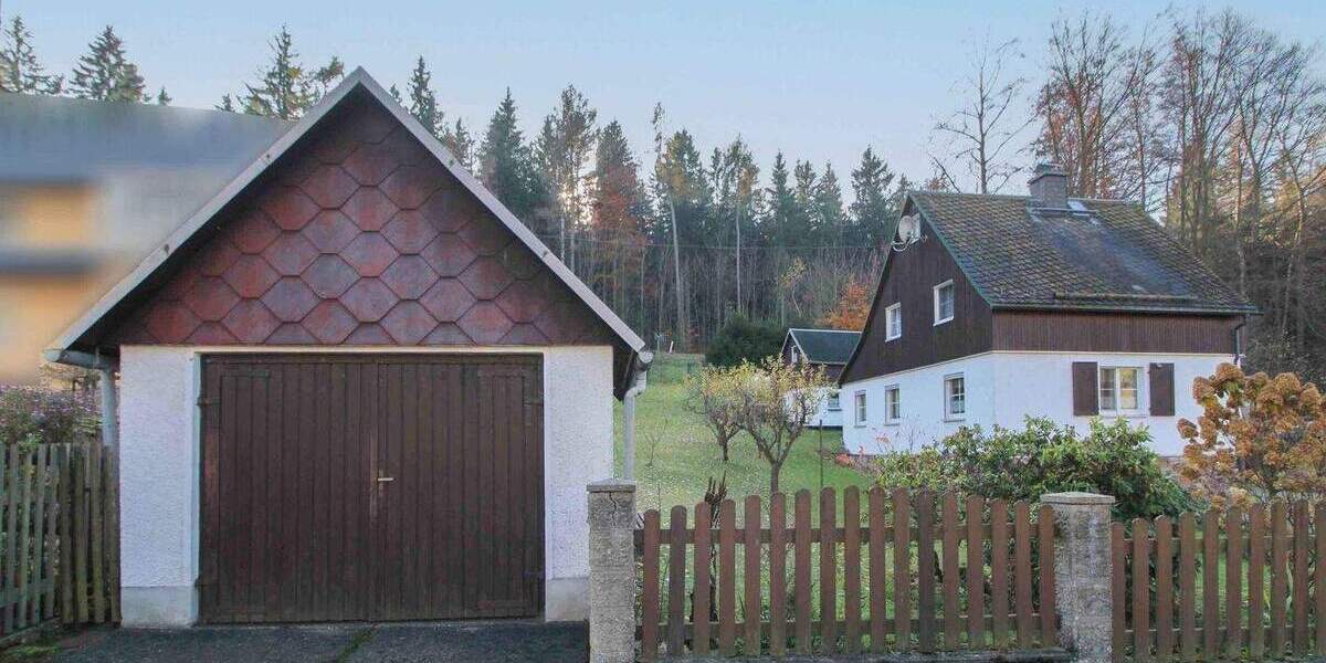 Charmantes Einfamilienhaus im Grünen - ruhige Sackgassenlage mit großem Grundstück 4 zimmer