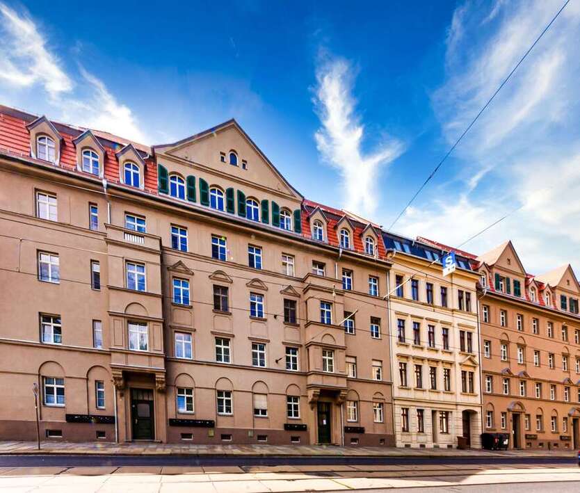 Wohnung zum Mieten in Dresden 380 € 49.37 m²