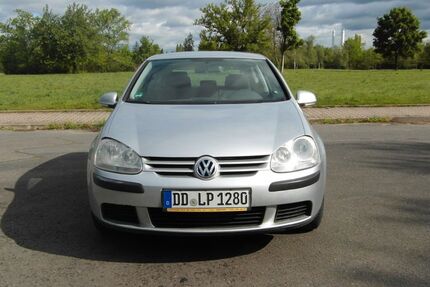VW Golf 215.200 km 1.699 &euro; Dresden 01237