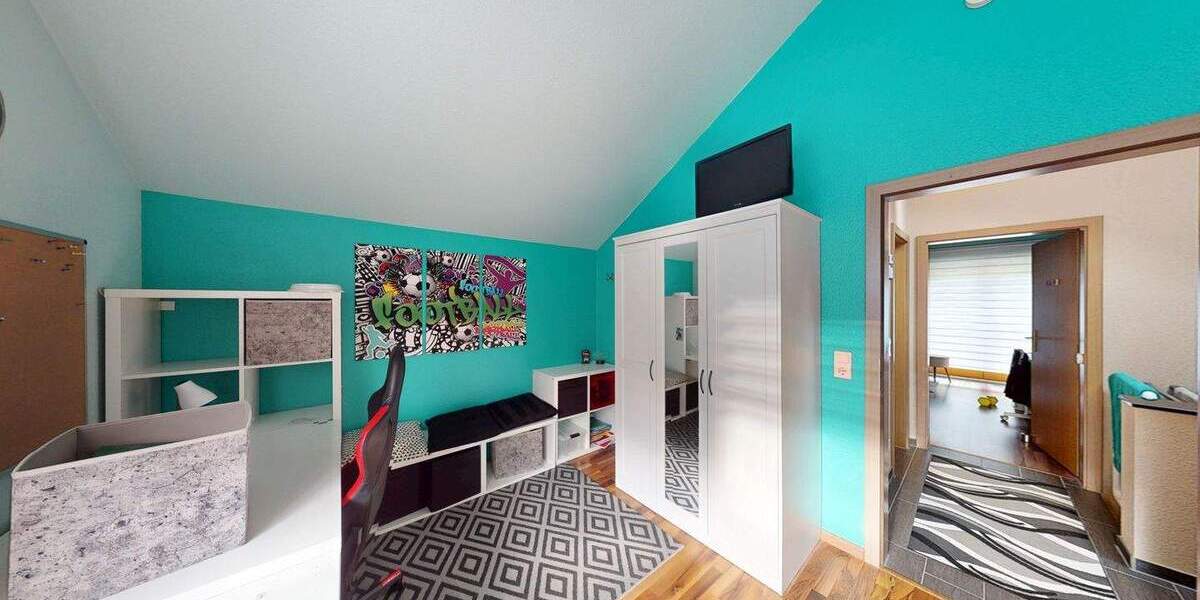 Reihenmittelhaus Glashütte Schlottwitz - 5 Zimmer, 116 m&sup2;, 209.000&euro; | Angebot:25704785
