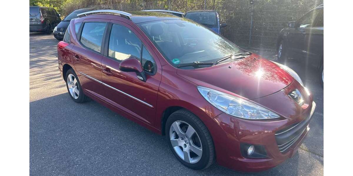 Peugeot 207 157.462 km 5.499 &euro; Meissen 01662
