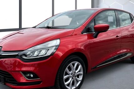 Renault Clio 24.041 km 12.800 € Dresden 01237