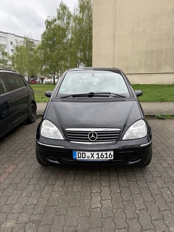 Mercedes-Benz A 190 16.000 km 1.600 € Dresden 01067