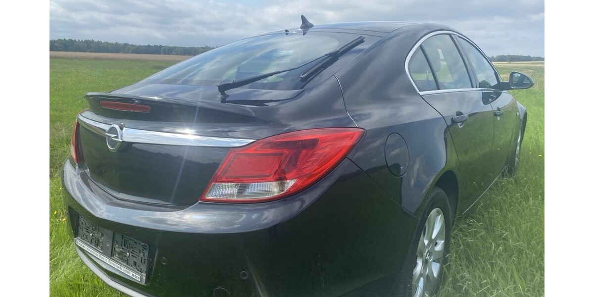 Opel Insignia 114.000 km 6.200 &euro; Lichtenberg 01896