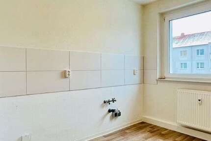 Wohnung zum Mieten in Freital 320,11 € 49.63 m² 2 zimmer