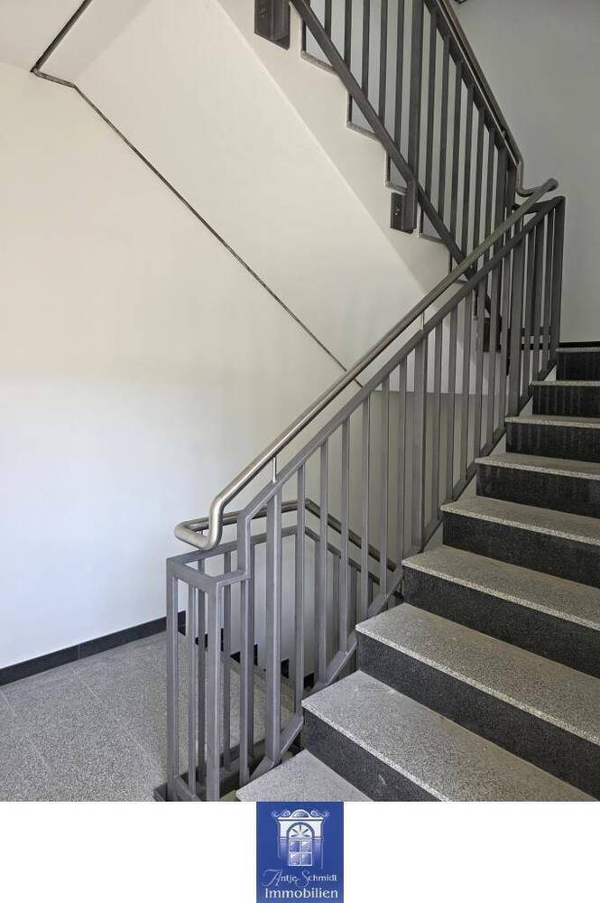 Hafencity Dresden! Traumhafte Wohnung mit zwei großen Balkonen, Lift und vieles mehr