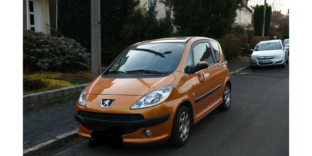 Peugeot 1007 72.000 km 3.750 &euro; Dresden 01189