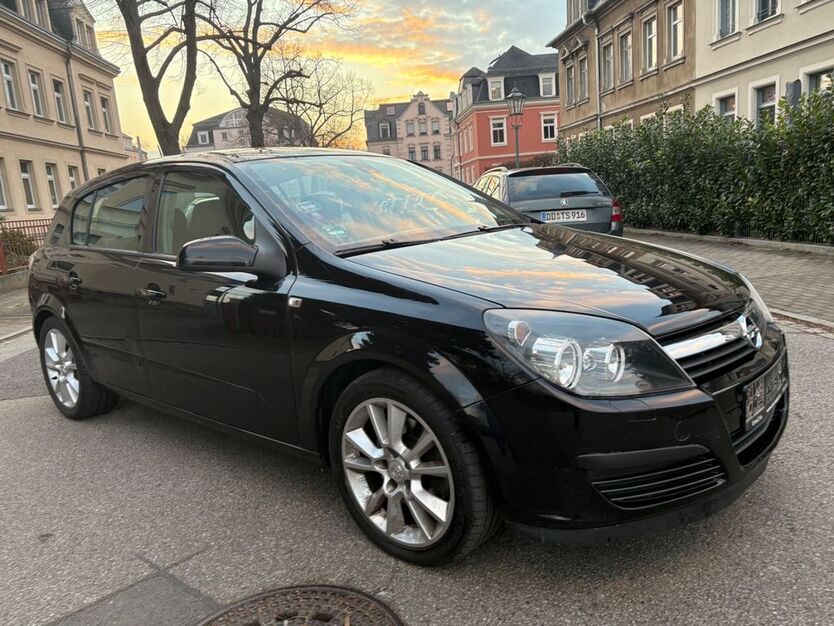 Opel Astra 164.000 km 3.800 € Dresden 01139