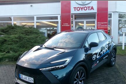 Toyota C-HR 11.000 km 29.990 &euro; Dresden 01259