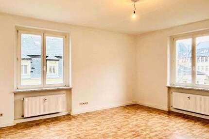 Wohnung zum Mieten in Freital 419,91 € 84.83 m² 2 zimmer