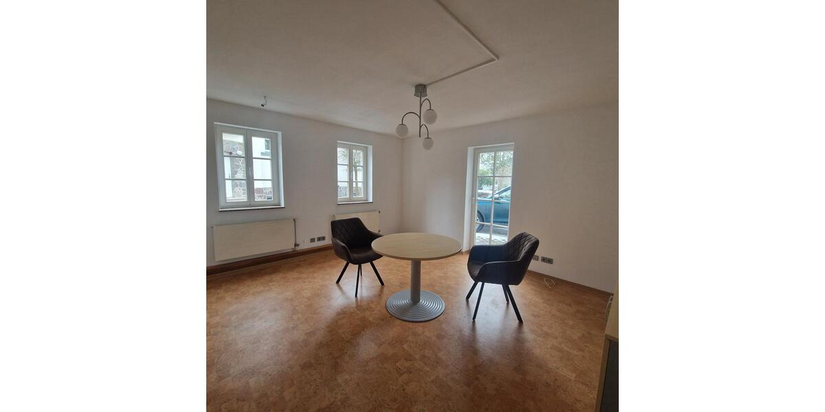 Gewerbeobjekt Radebeul - 1.350&euro; | Angebot:25810699