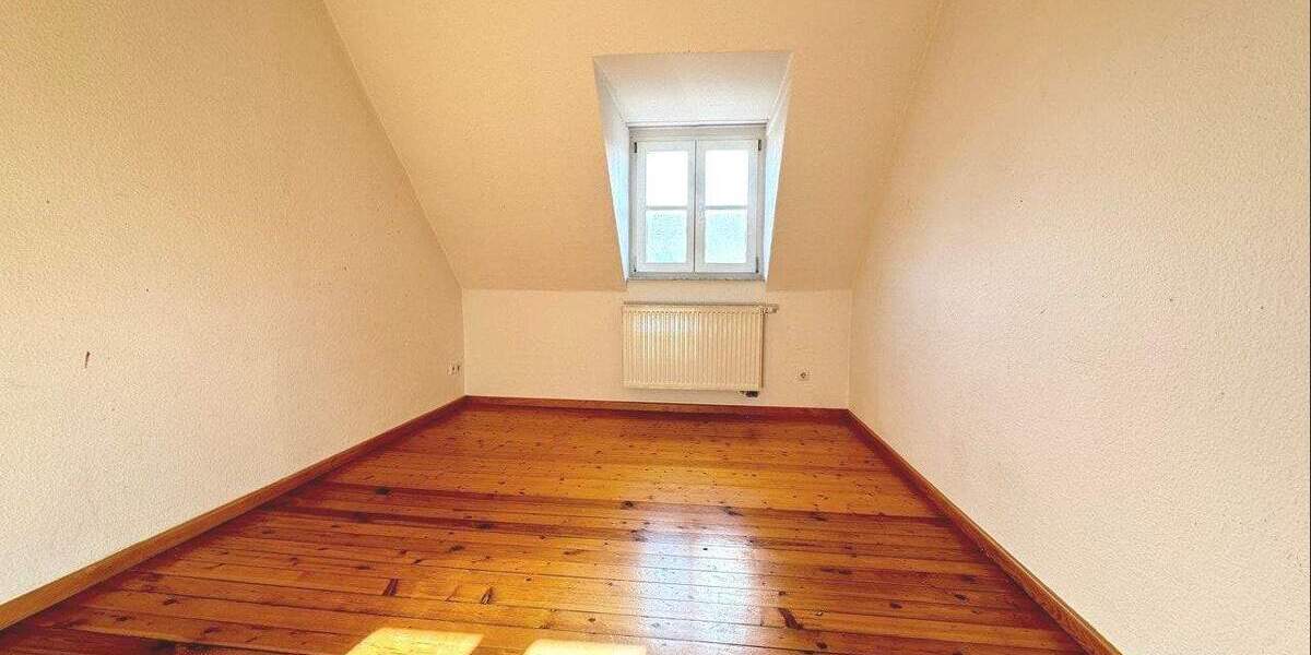 Etagenwohnung Dresden Tolkewitz/Seidnitz-Nord - 3 Zimmer, 59 m&sup2;, 199.000&euro; | Angebot:25356105