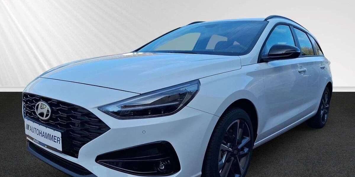 Hyundai i30 9.760 km 25.980 &euro; Radebeul 01445