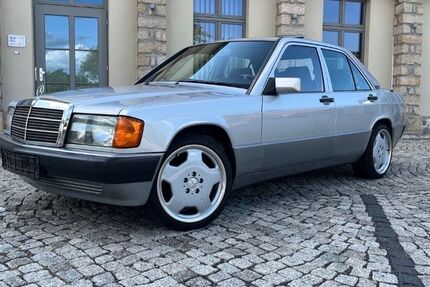 Mercedes-Benz 190 274.250 km 9.999 &euro; Radebeul 01445