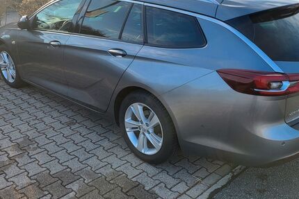 Opel Insignia 135.000 km 13.700 &euro; Dresden 01217