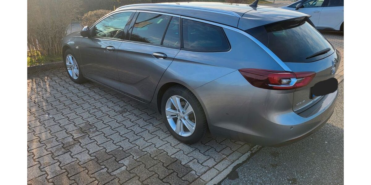 Opel Insignia 135.000 km 13.700 &euro; Dresden 01217