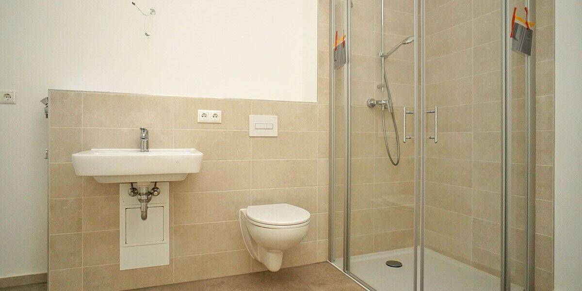 Etagenwohnung Dresden Naußlitz - 3 Zimmer, 81 m&sup2;, 1.215&euro; | Angebot:25821097