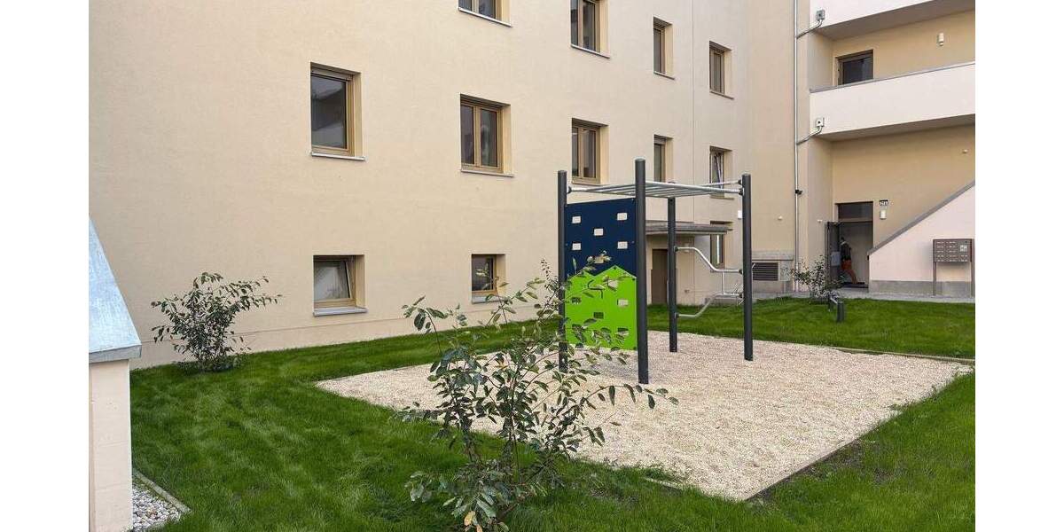 Etagenwohnung Dresden Leipziger Vorstadt - 3 Zimmer, 84 m&sup2;, 1.440&euro; | Angebot:25748881