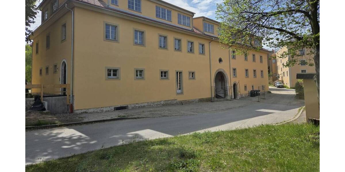 Etagenwohnung Pirna - 4 Zimmer, 129 m&sup2;, 1.488&euro; | Angebot:26515687