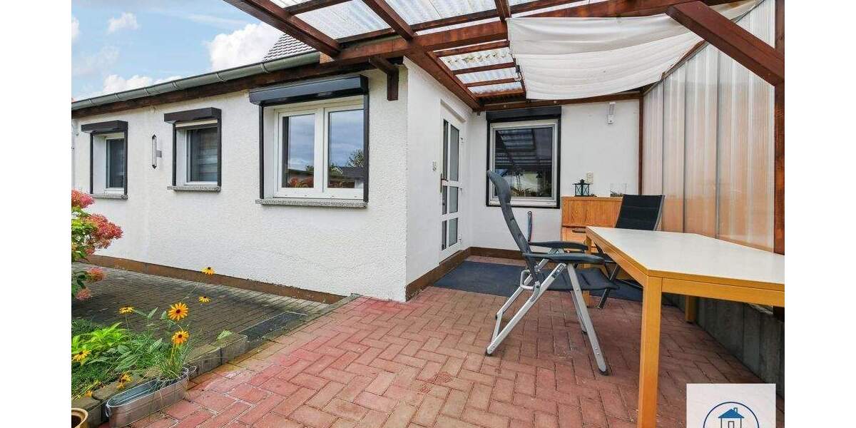 +DD: Romantische 5-R-DHH im Landhausstil + Nebenhaus zu vermieten! Garage + Garten mit Pool & Sauna+ 6 zimmer