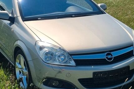 Opel Astra 218.863 km 4.499 &euro; Wachau 01454