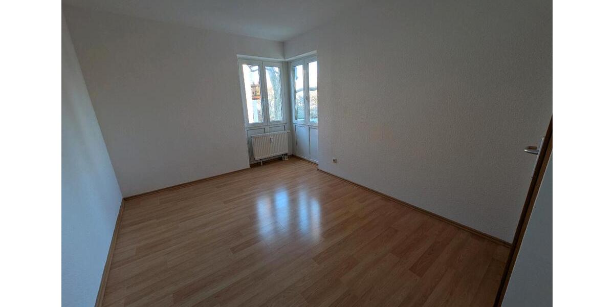 Etagenwohnung Dresden Blasewitz - 3 Zimmer, 79 m&sup2;, 860&euro; | Angebot:25362041