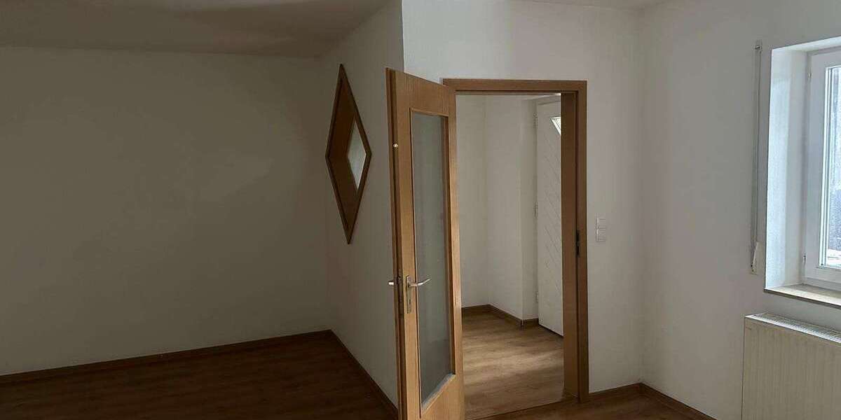 Etagenwohnung Stolpen Langenwolmsdorf - 2 Zimmer, 53 m&sup2;, 320&euro; | Angebot:23662747