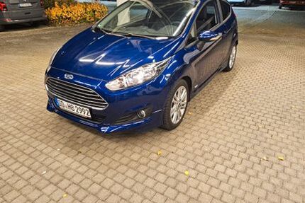 Ford Fiesta 138.000 km 3.500 € DRESDEN 01159