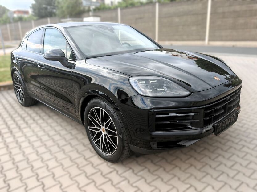 Porsche Cayenne 1.100 km 110.800 € Dresden 01237