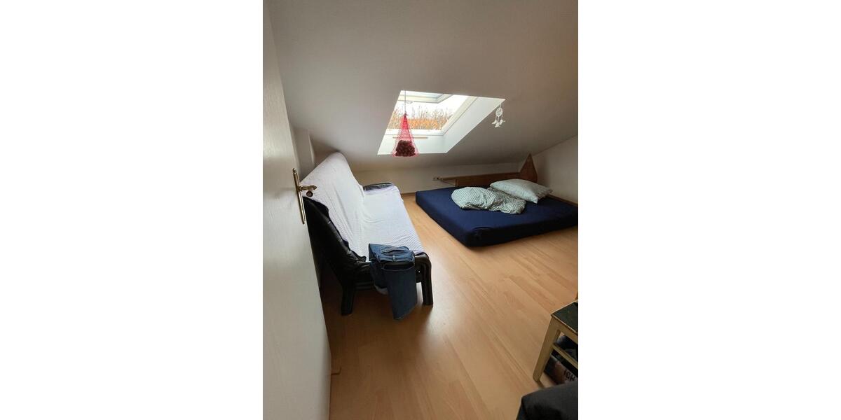 Dachgeschoßwohnung Dresden Neustadt - 2 Zimmer, 45 m&sup2;, 115.000&euro; | Angebot:26490826