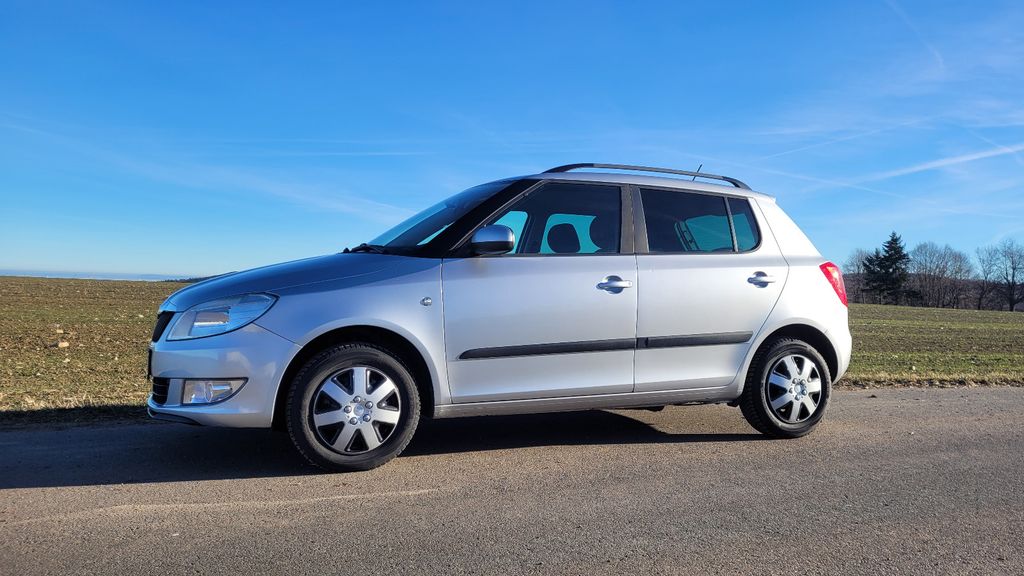 Skoda Fabia 122.200 km 4.190 &euro; Dippoldiswalde 01744