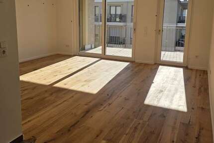 Wohnung Dresden Neustadt - 4 Zimmer, 106 m&sup2;, 2.015&euro; | Angebot:25337712