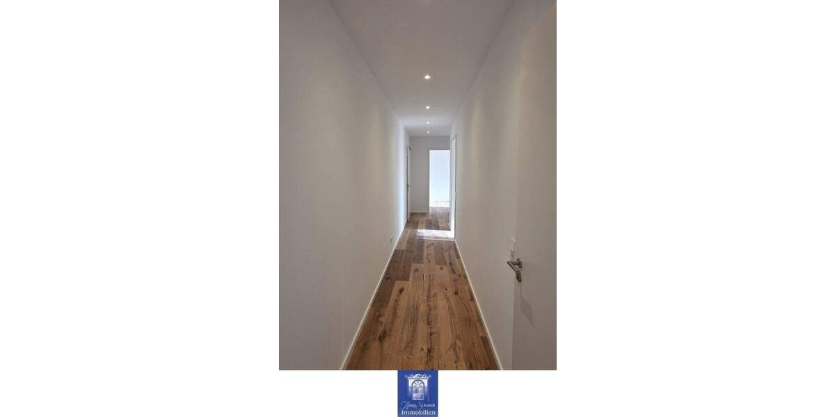 Barrierefreie Dachwohnung mit 2 Balkonen an der Elbe in beliebter HafenCity! Erstbezug! 3 zimmer