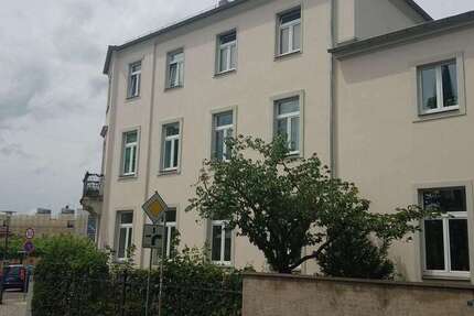 Wohnung Radebeul Alt-Radebeul - 3 Zimmer, 83 m&sup2;, 952&euro; | Angebot:26796160