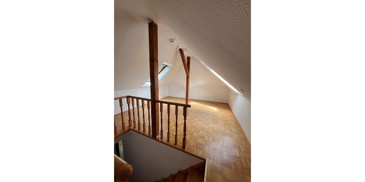 Etagenwohnung Meißen - 3 Zimmer, 80 m&sup2;, 608&euro; | Angebot:24034191