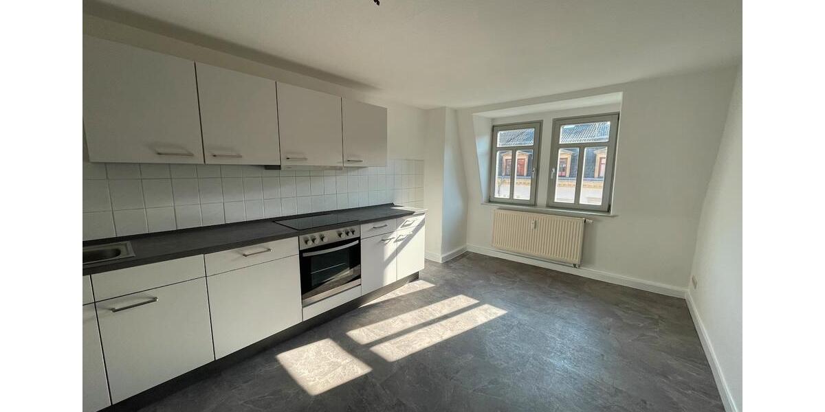 Dachgeschoßwohnung Dresden Neustadt - 3 Zimmer, 79 m&sup2;, 745&euro; | Angebot:25751102