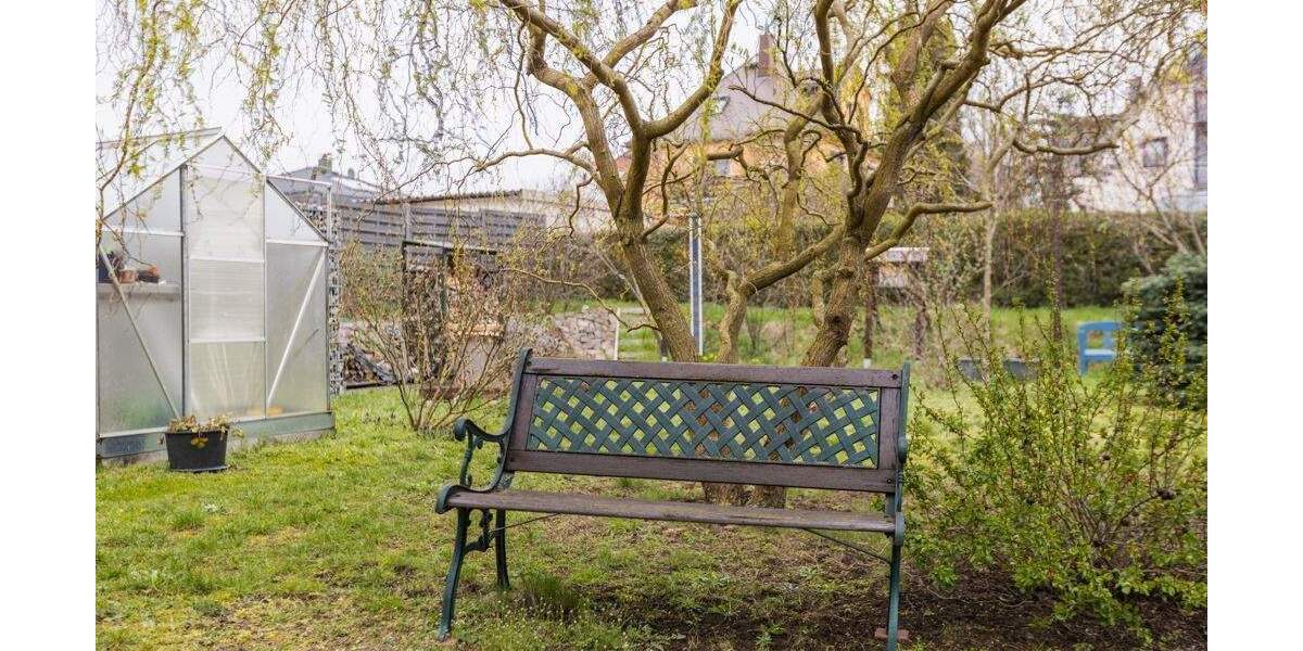 Weinböhla: Reihenendhaus mit schönem Grundstück in ruhiger Wohnlage 5 zimmer