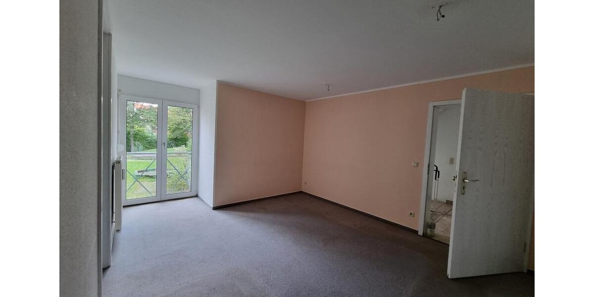 Hochparterre Dresden Schönfeld-Weißig - 3 Zimmer, 68 m&sup2;, 590&euro; | Angebot:26578290