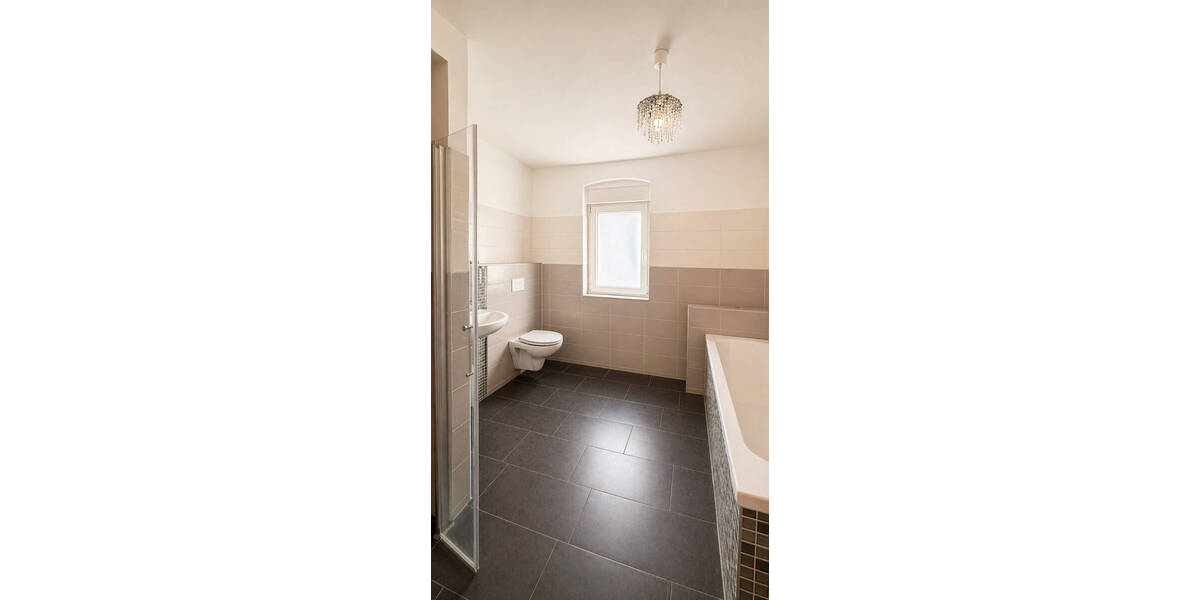 Einfamilienhaus Dresden Großzschachwitz - 6 Zimmer, 139 m&sup2;, 365.000&euro; | Angebot:26643726