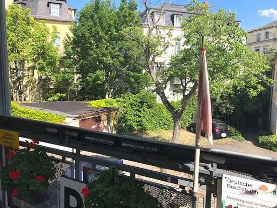 Mit Balkon in grüner Lage! - Schöne 3-Zimmer-Eigentumswohnung in Löbtau! -reserviert- 3 zimmer